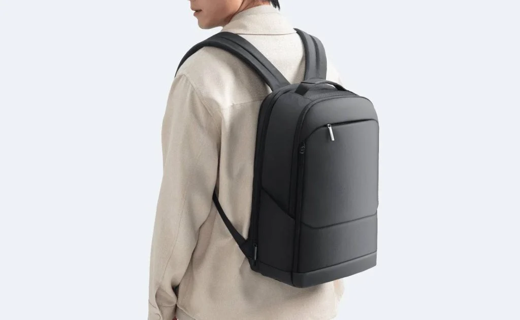 Xiaomi launches Roll Top Casual and Business Backpack in Spain